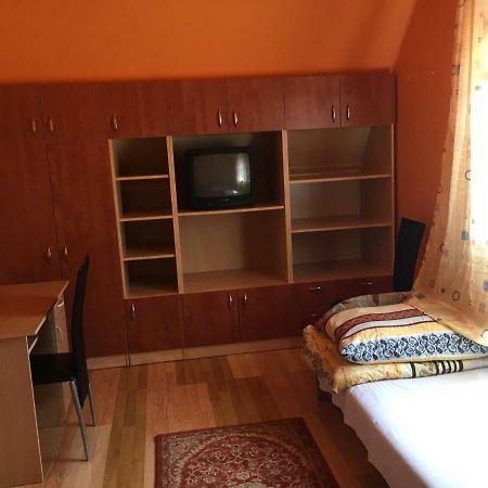 Almos Vendeghaz Apartment Hajduszoboszlo Luaran gambar