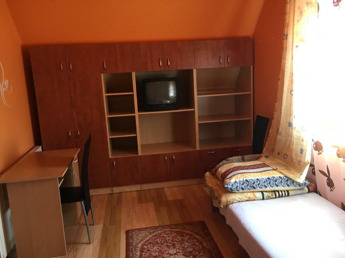 Almos Vendeghaz Apartment Hajduszoboszlo Luaran gambar